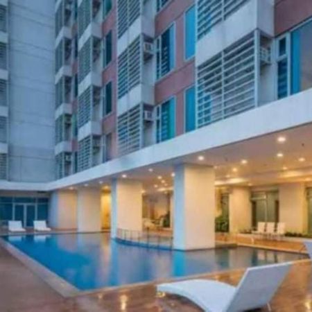 Johnstay Manila Exterior foto
