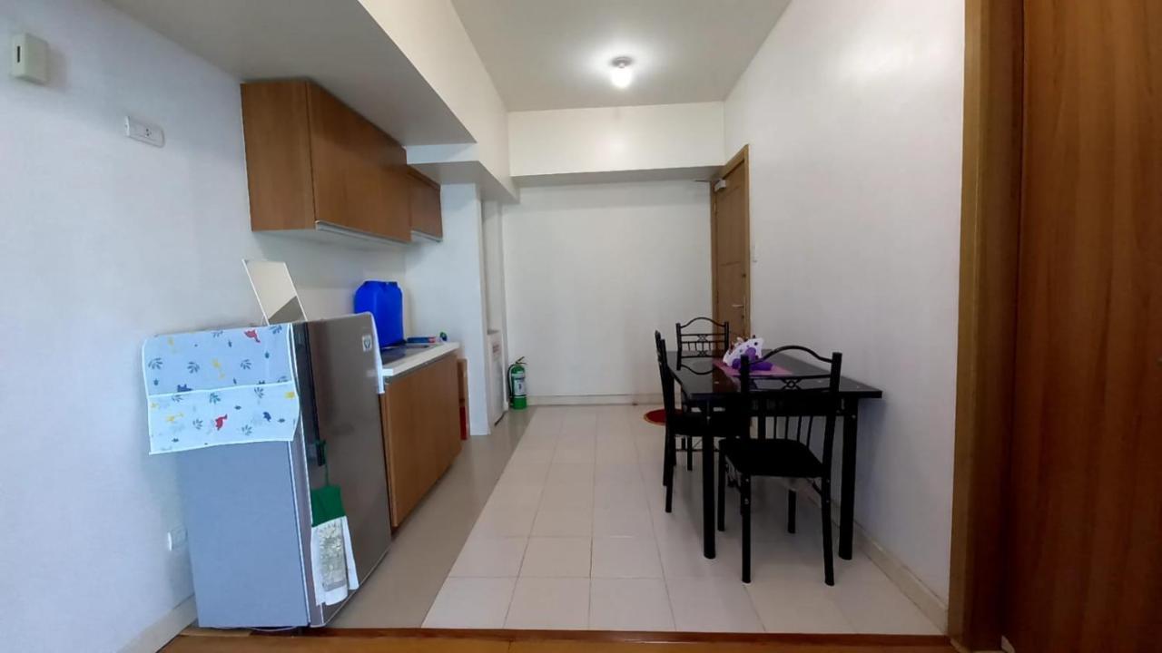 Johnstay Manila Exterior foto